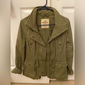 Hollister Women's Utility Jacket in Olive